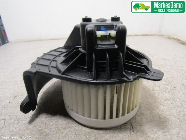 Mercedes-Benz MB CITAN (W415) 13-21 Varmeapparat Viftemotor