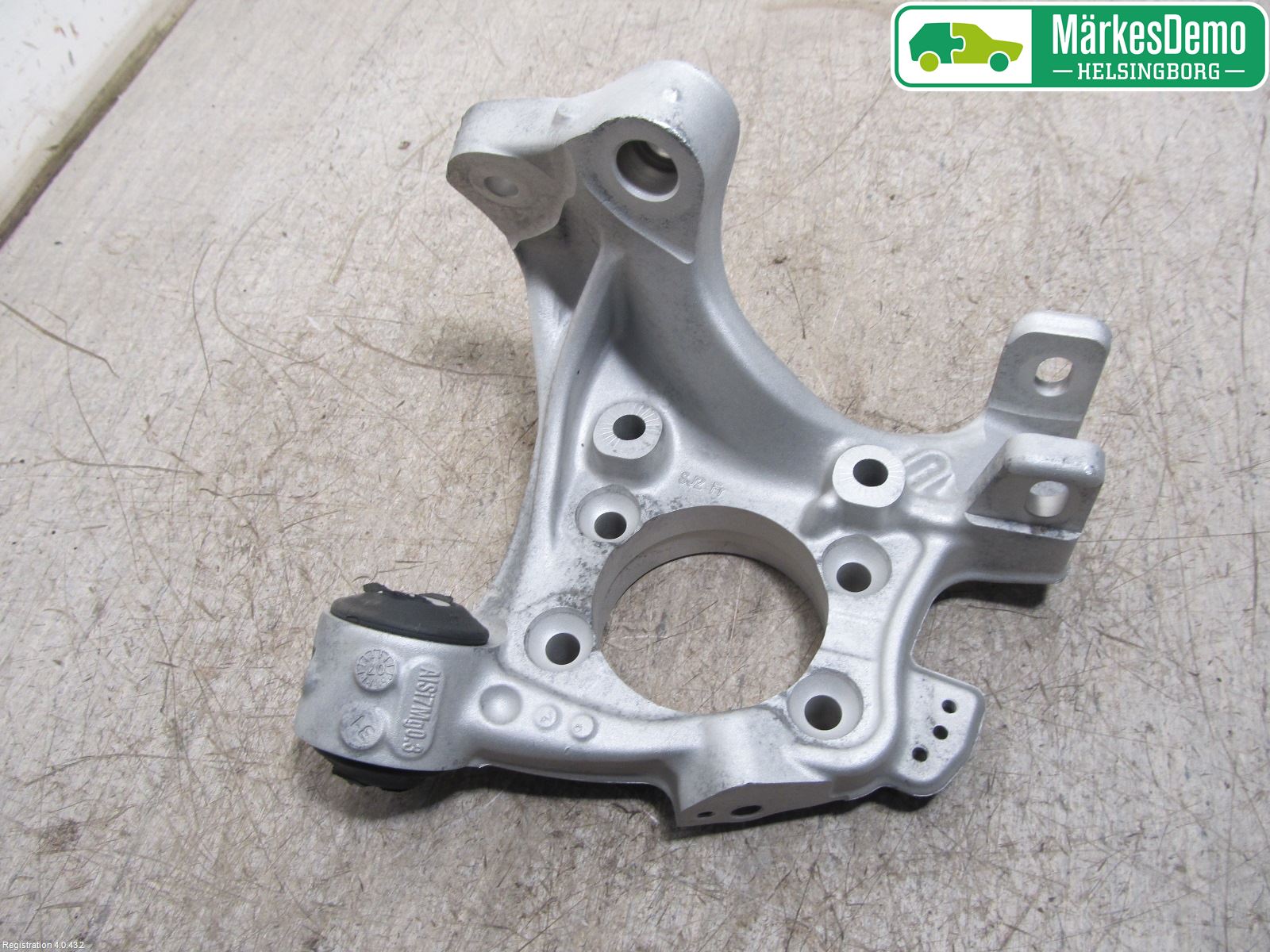 Audi A6/S6     05-11 Spindel Vb