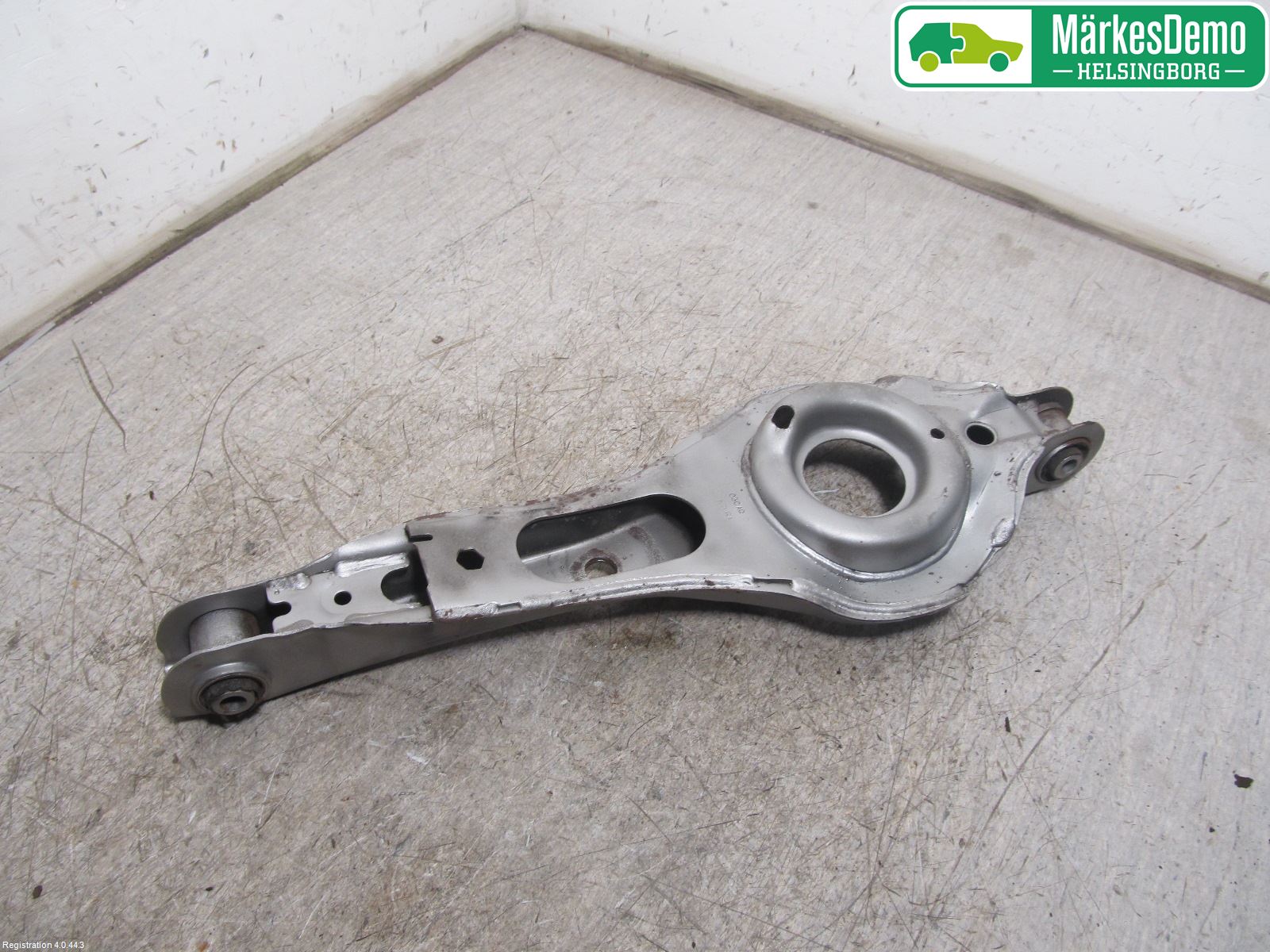 Ford FOCUS 08-11 Bærearm Bak Venstre