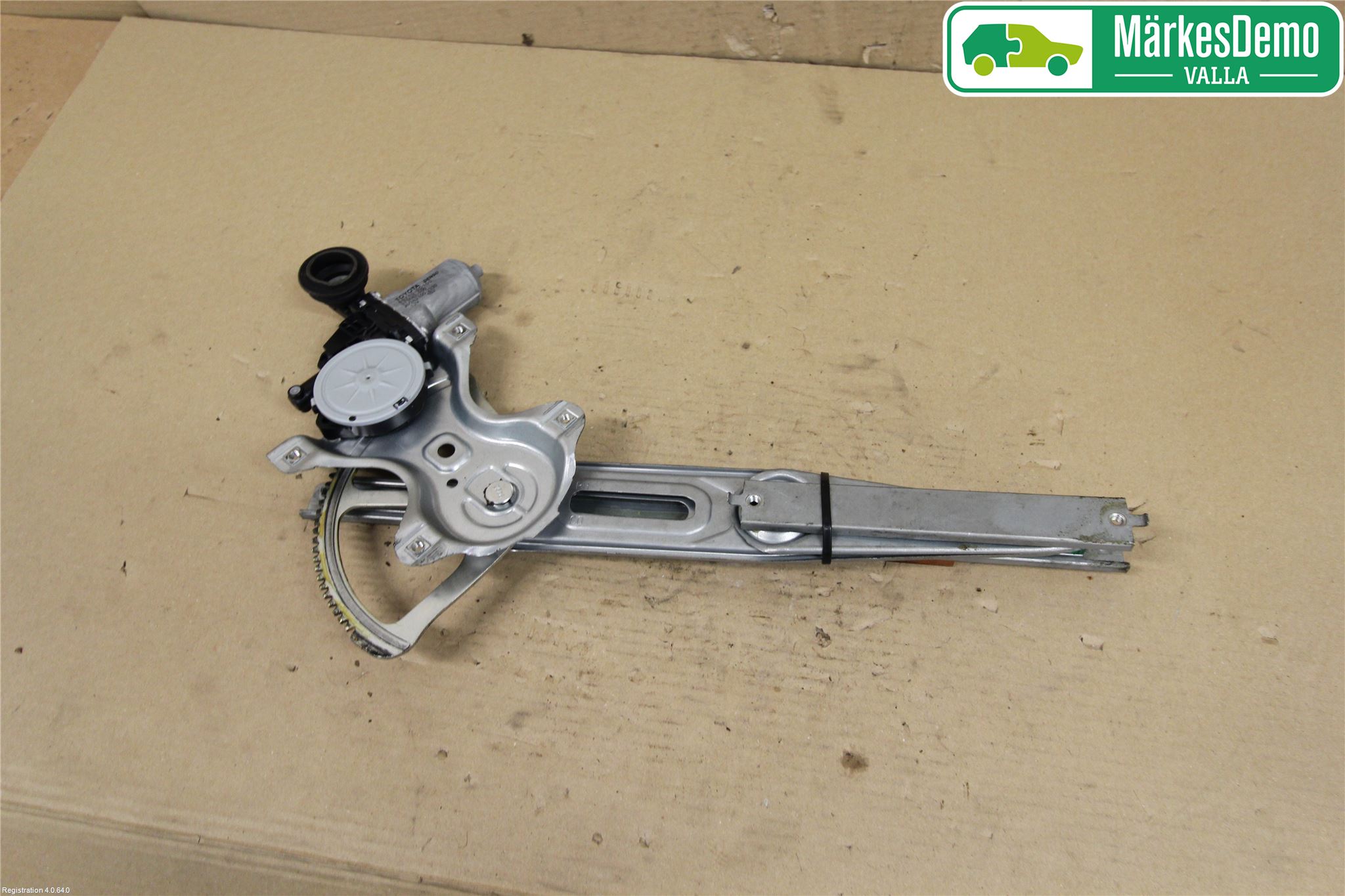 Toyota AURIS 07-09 Vindusheis El Komp