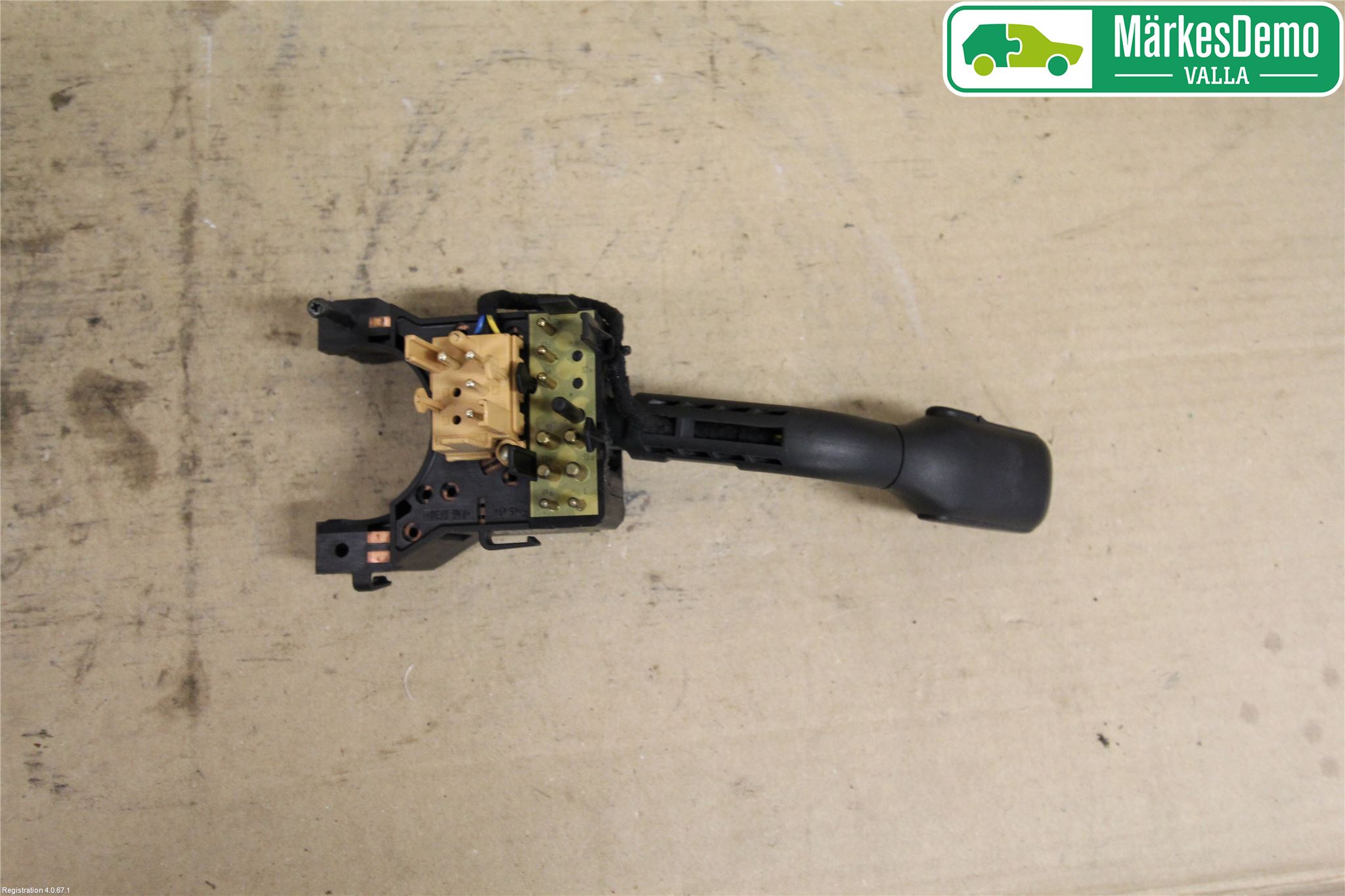 Audi A8/S8 4D 94-02 Bryter Ratt Visker - Spyler