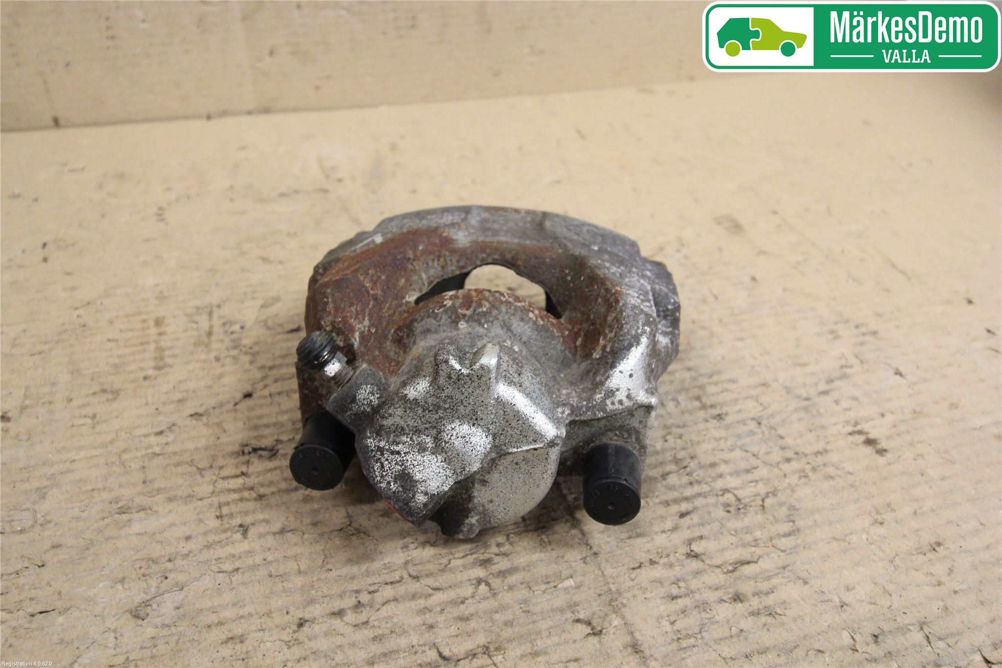 Dacia DUSTER 10-17 Bremsecaliper Foran Venstre