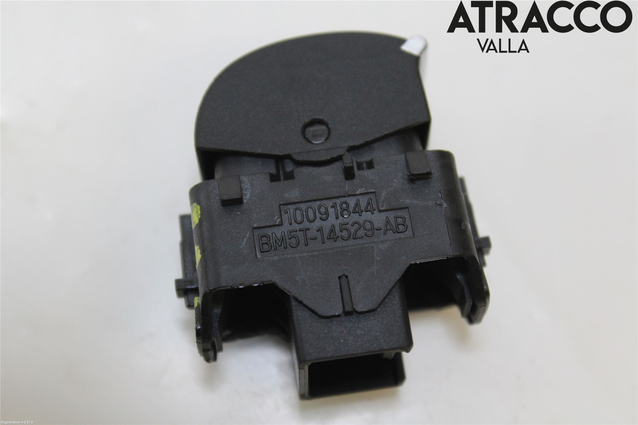 Ford KUGA 13-16 Bryter Vindusheis