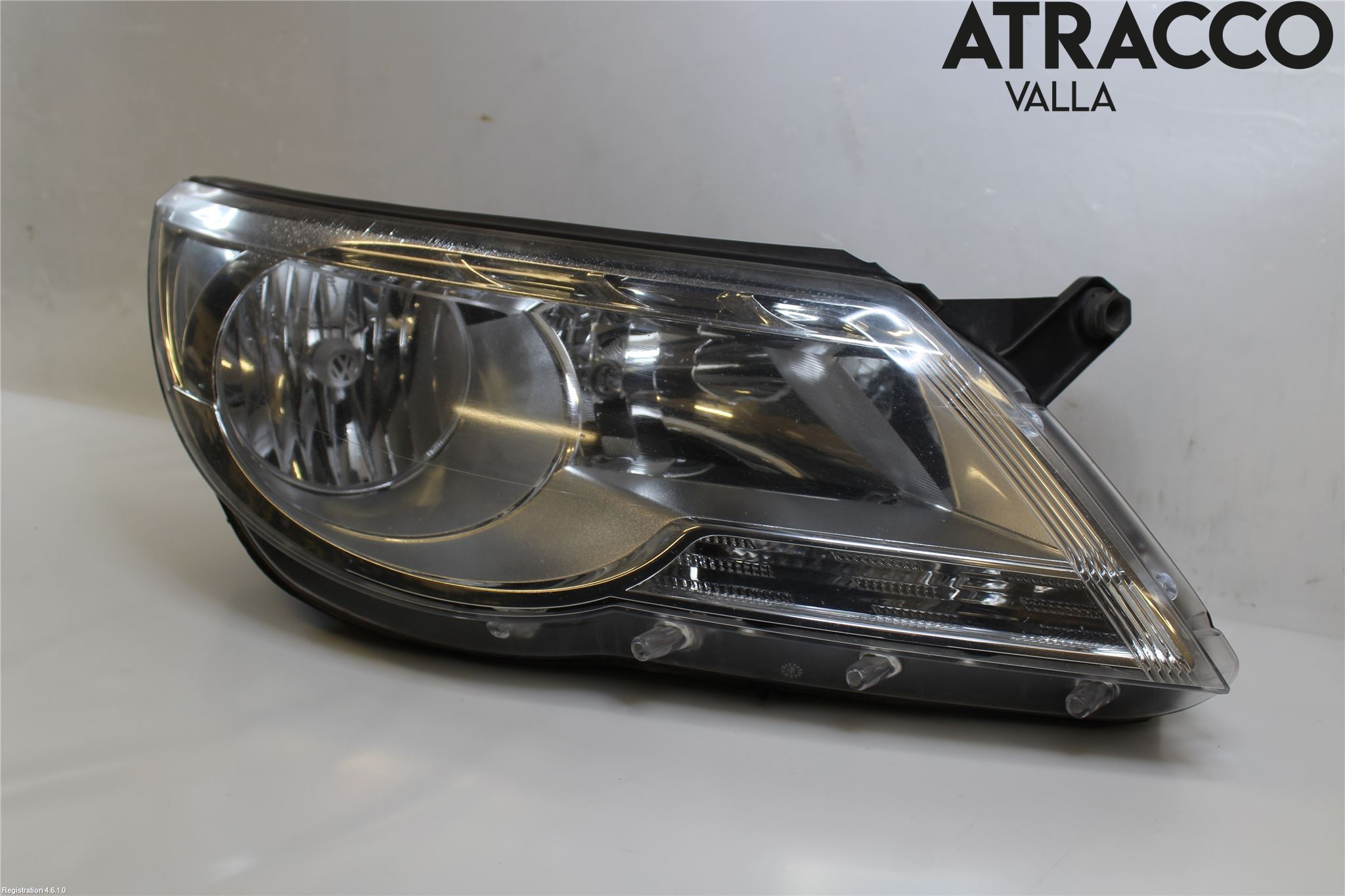 Volkswagen VW TIGUAN 07-16 Frontlykt Høyre