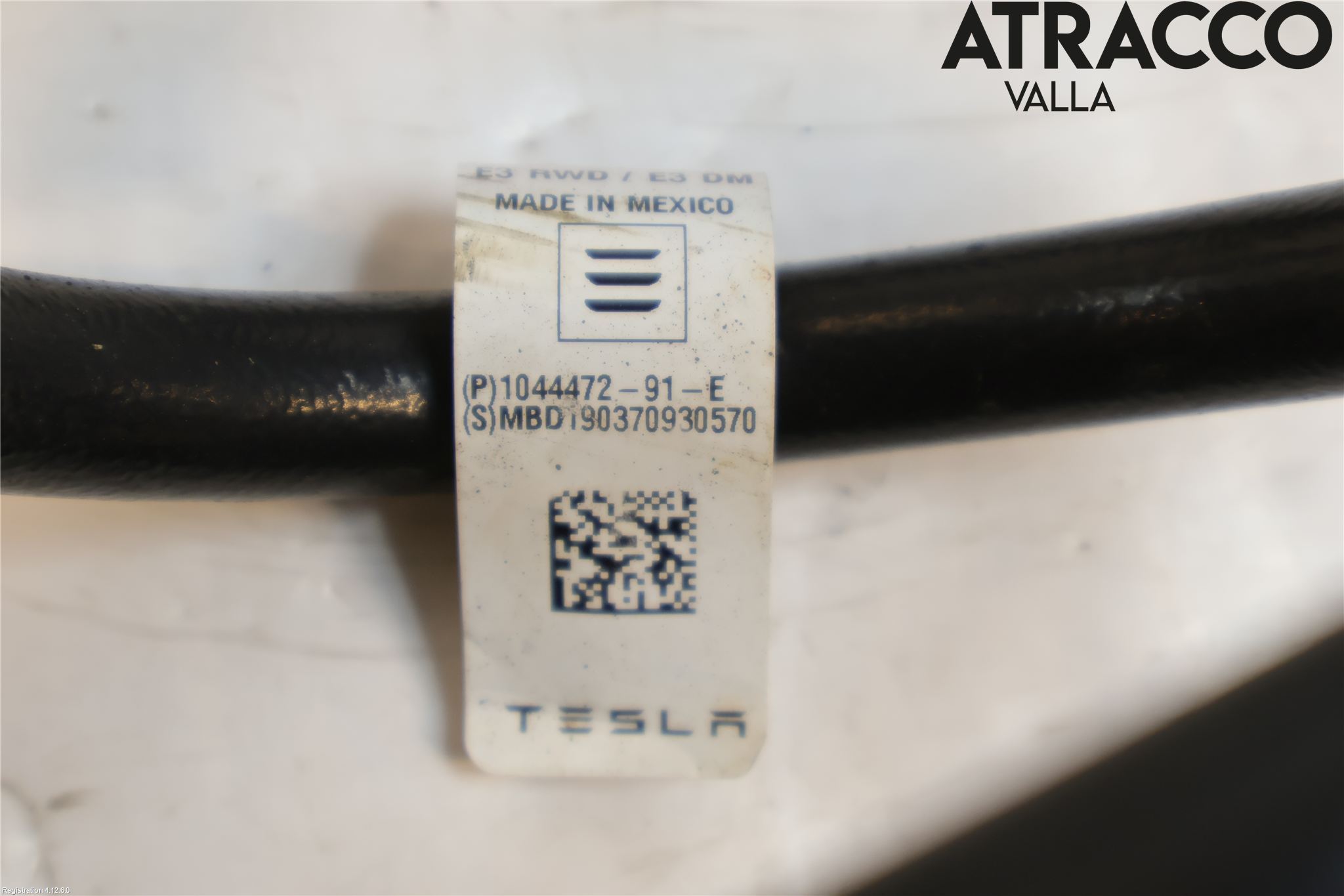 Tesla MODEL 3 17- Fjær Bak