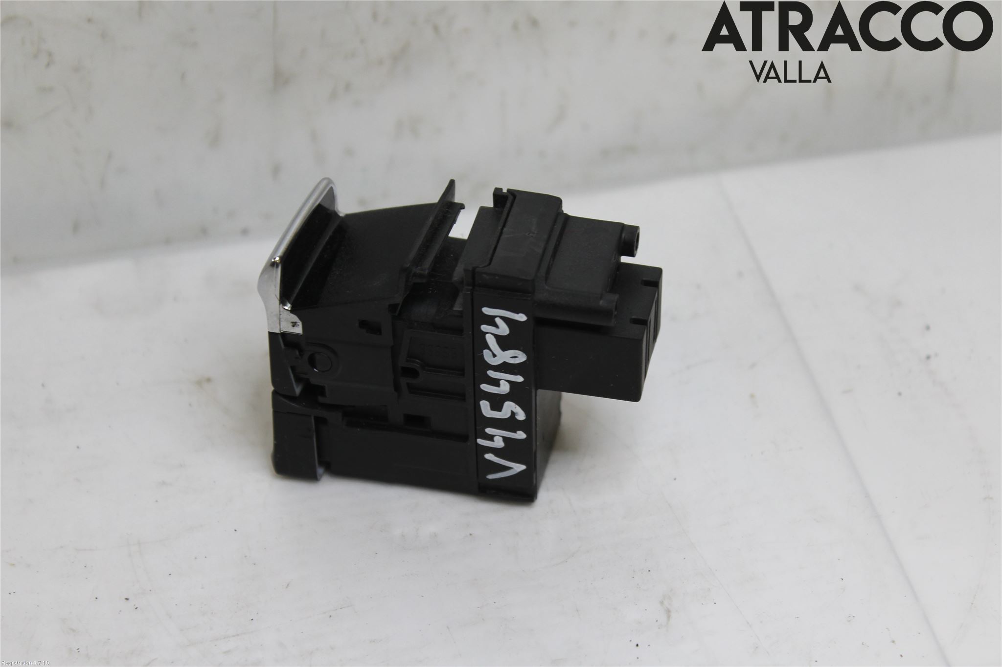 Audi A4 12-15 Bryter Parkeringsbrems