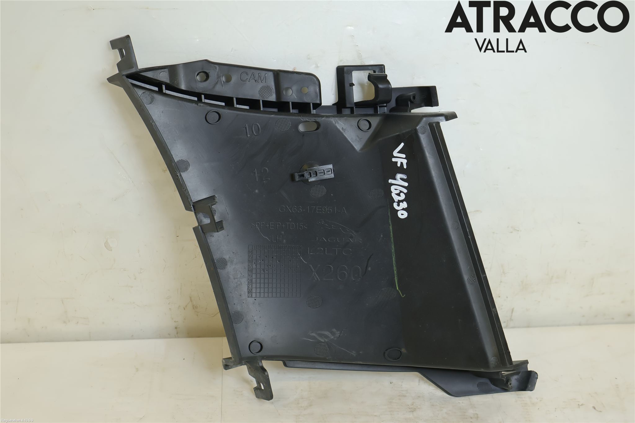 Jaguar XF (X260) 16-24 Luftstyring Front