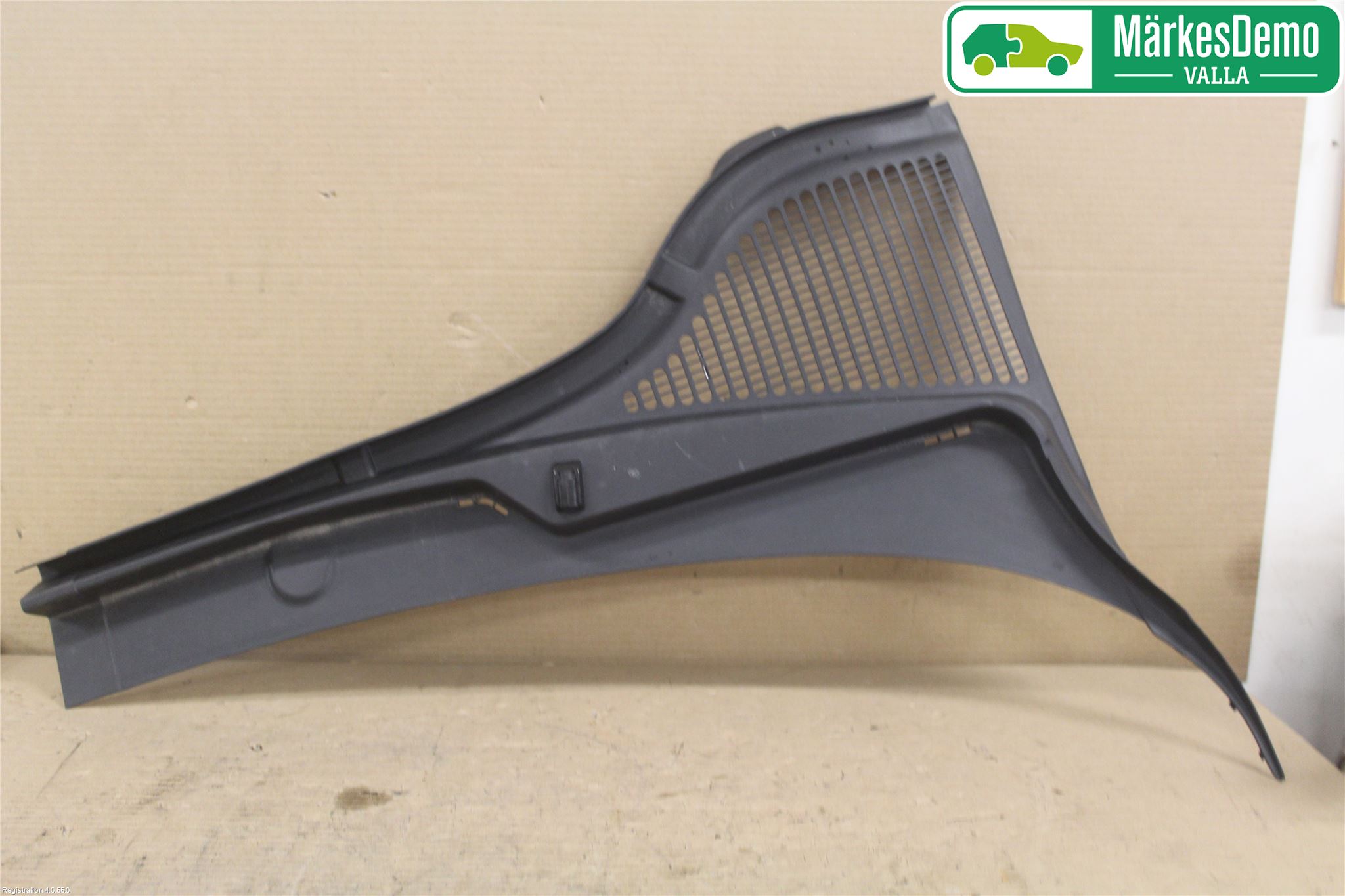 Skoda OCTAVIA (5E) 13-20 Visker Deksel-Grill-Under Frr
