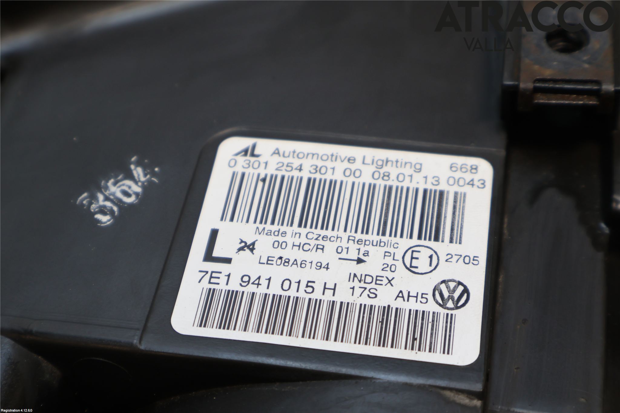 Volkswagen VW TRANSP/CARAVELLE (T5) 04-15 Frontlykt Venstre