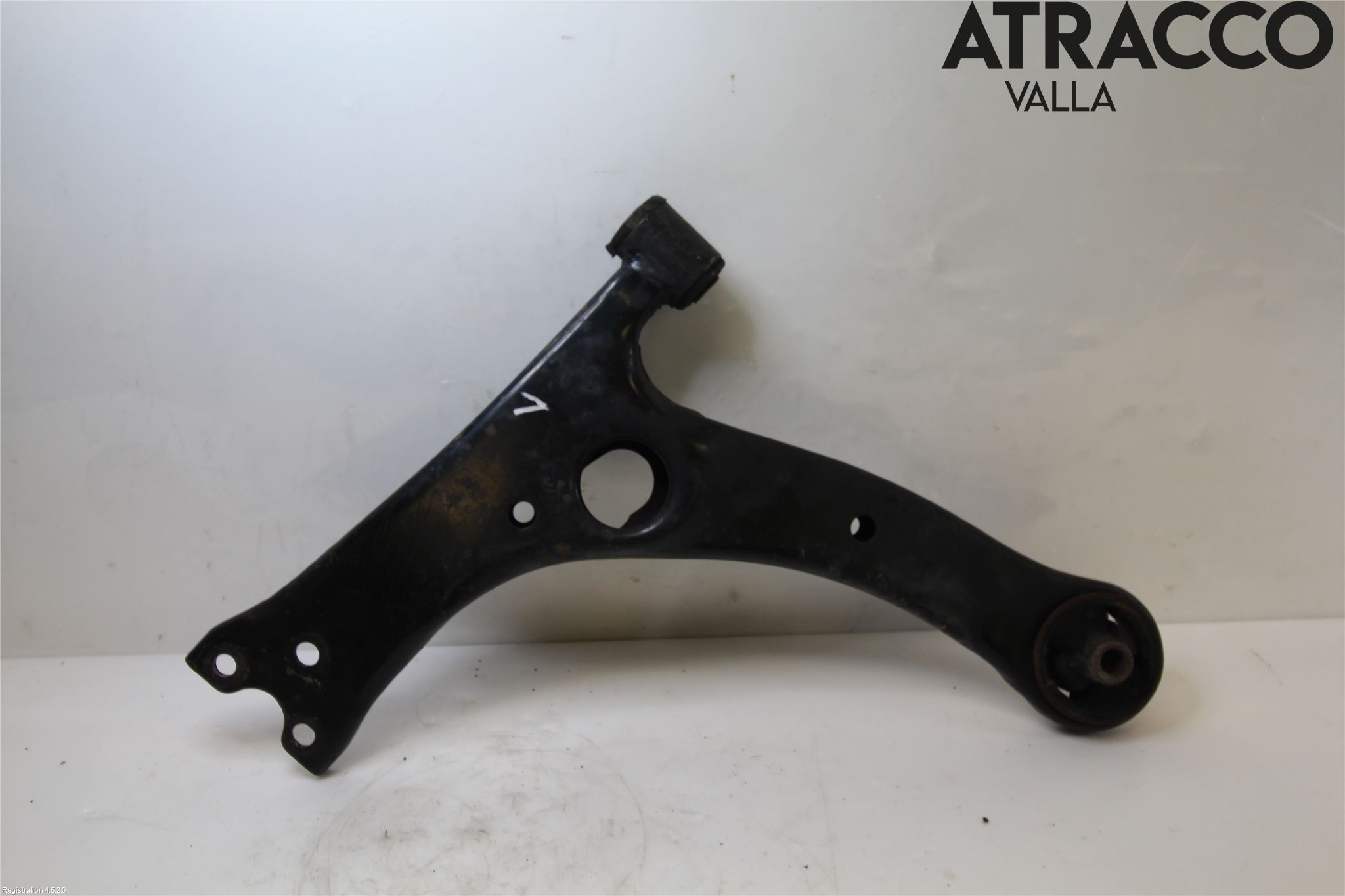 Toyota COROLLA 02-07 Bærearm Foran Venstre Nedre
