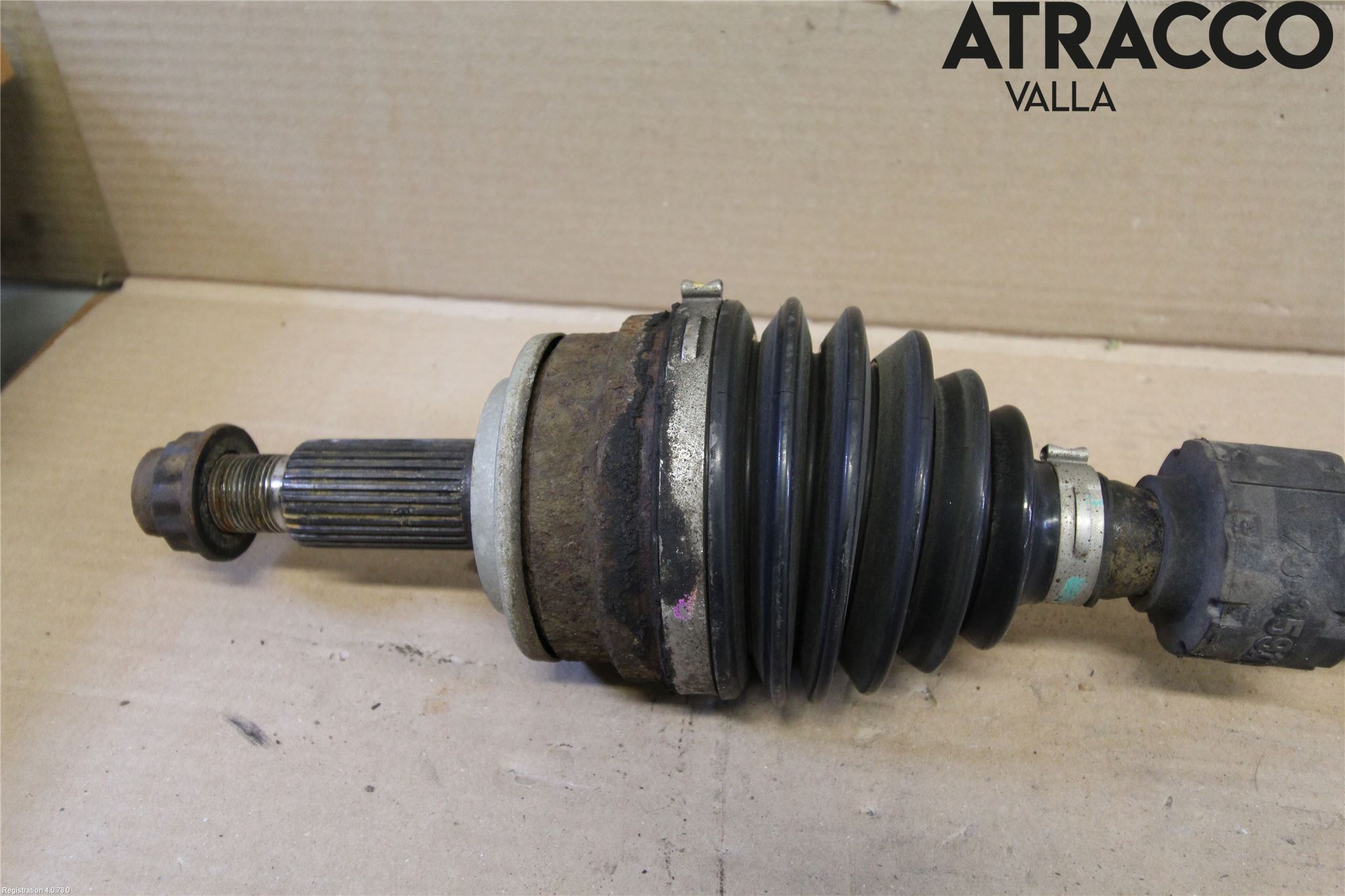 Toyota AURIS 07-09 Drivaksel Foran Kompl Venstre