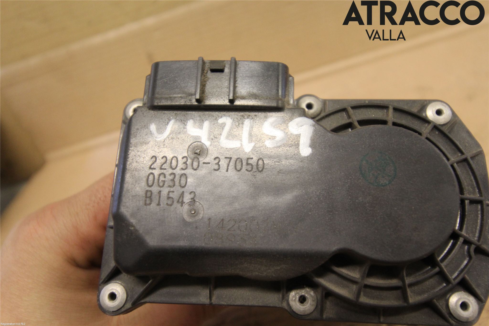 Toyota AVENSIS 09-15 Inns Spjeldhus