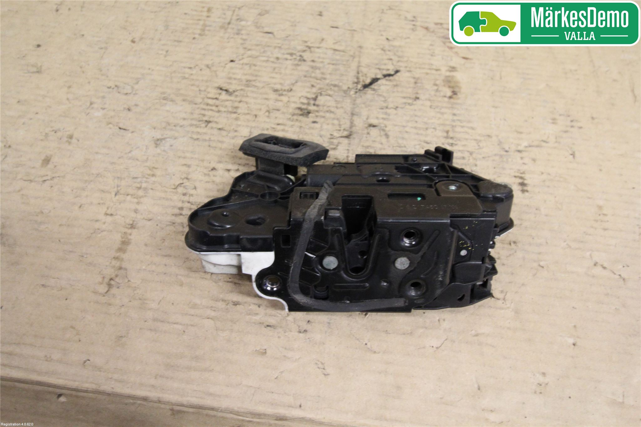 Volkswagen VW POLO 10-17 Dørlås - Låsekasse