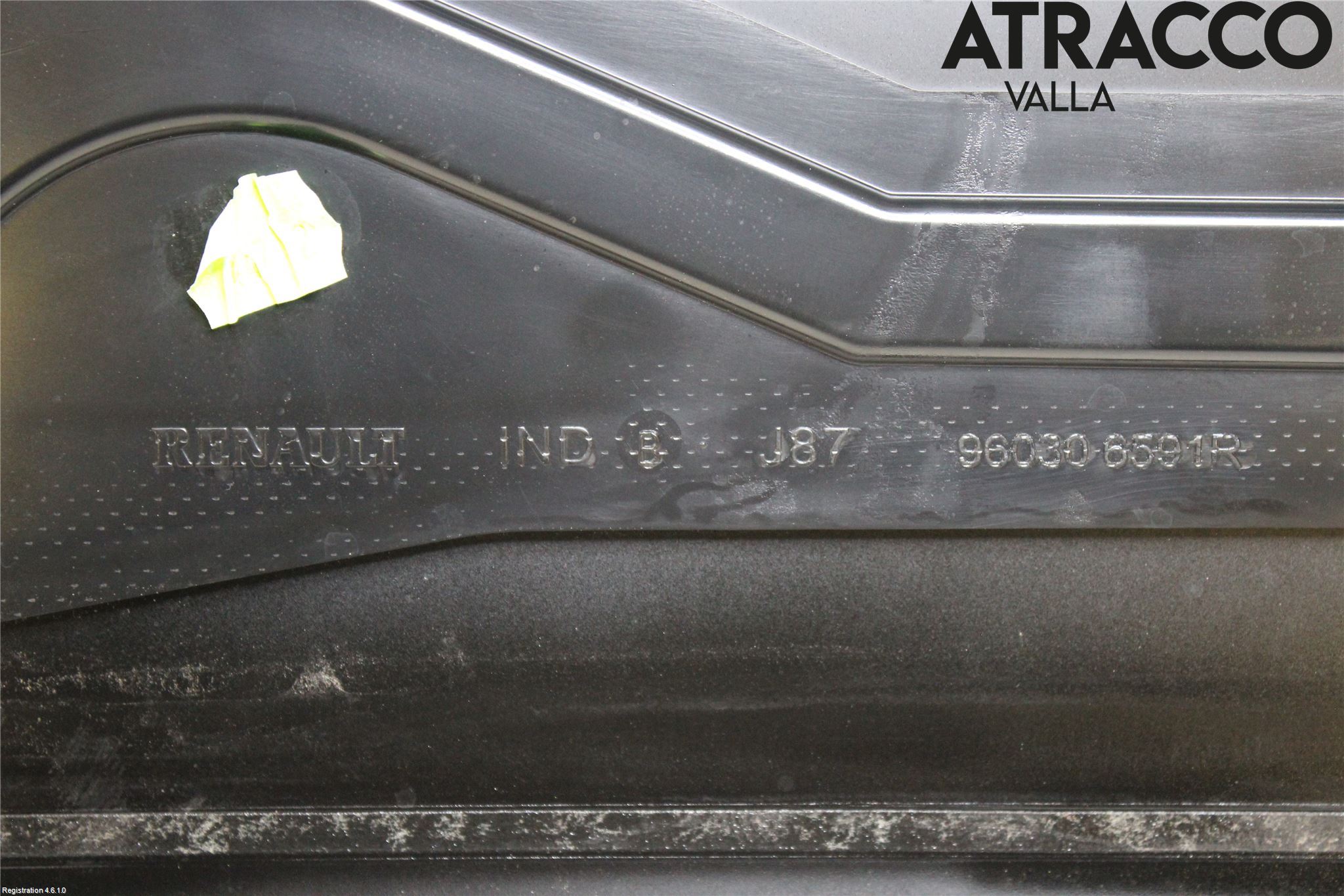 Renault CAPTUR 20-24 Spoiler Bakluke