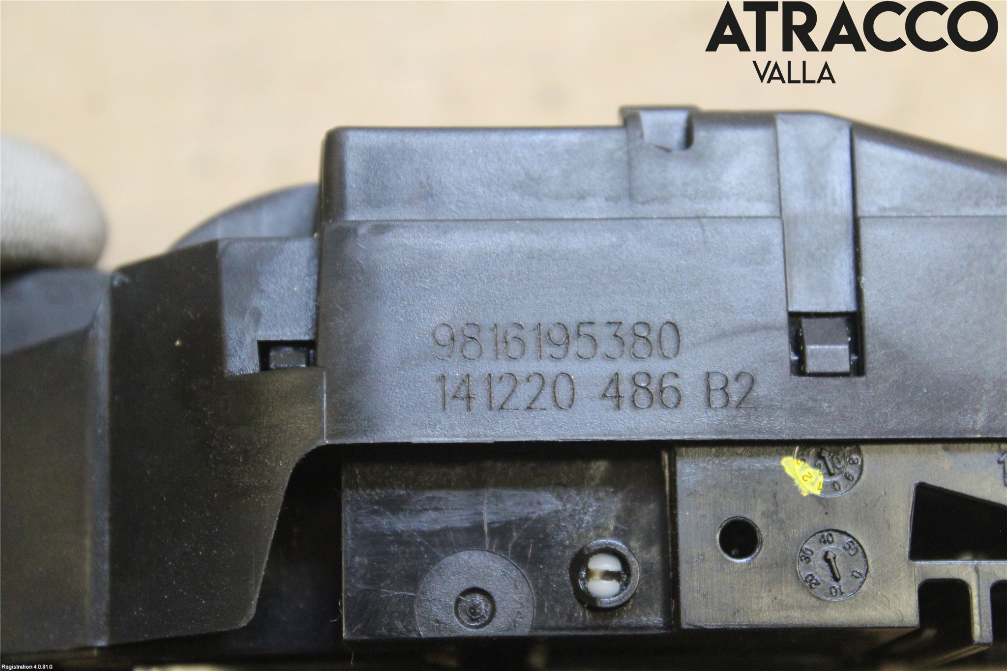 Citroen COTROEN C3 17-24 Bakluke-Lokk Låsekasse