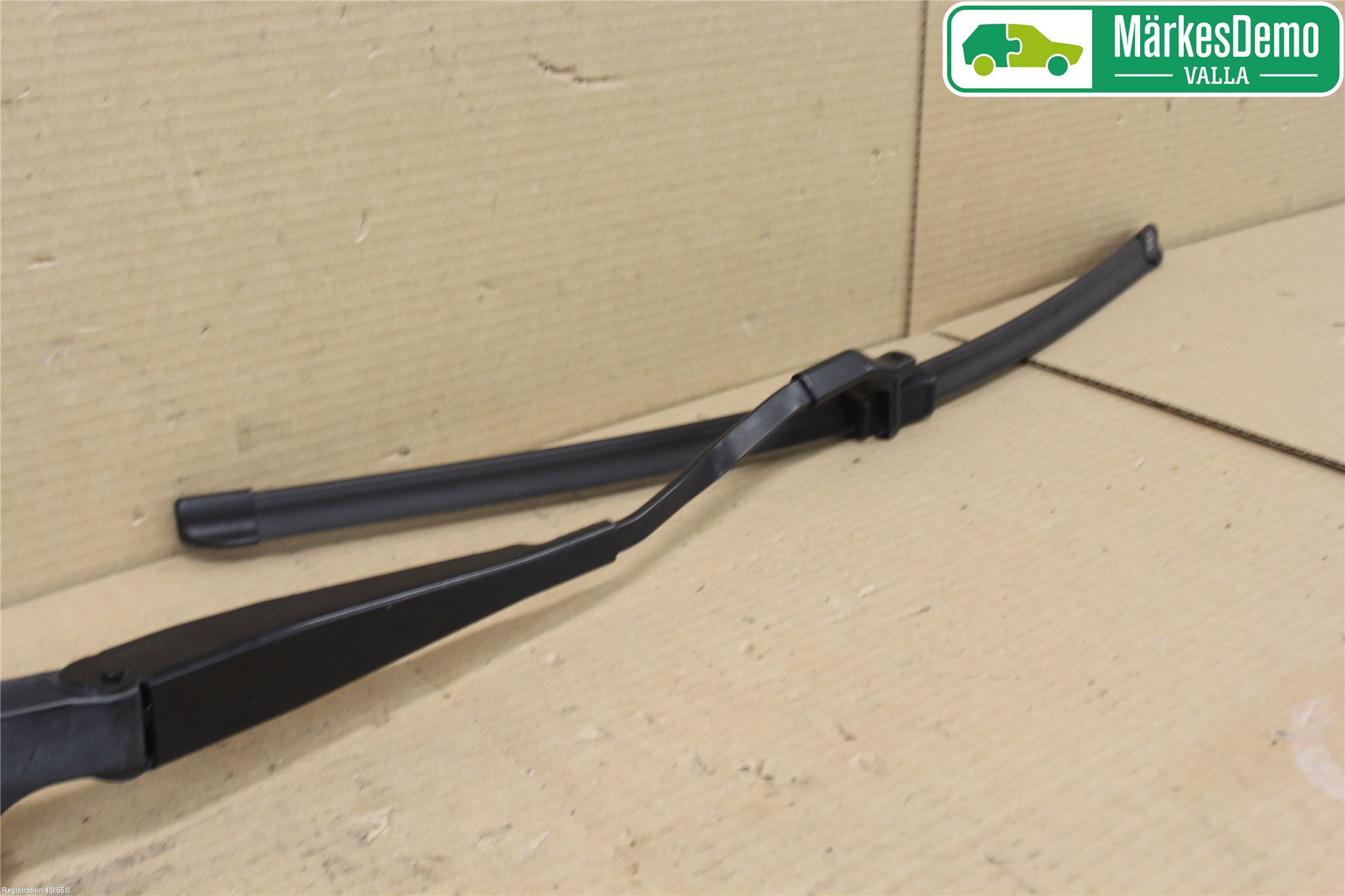 Mercedes-Benz MB C-KLASS (W204) 07-15 Viskerarm-Armer Frontrute
