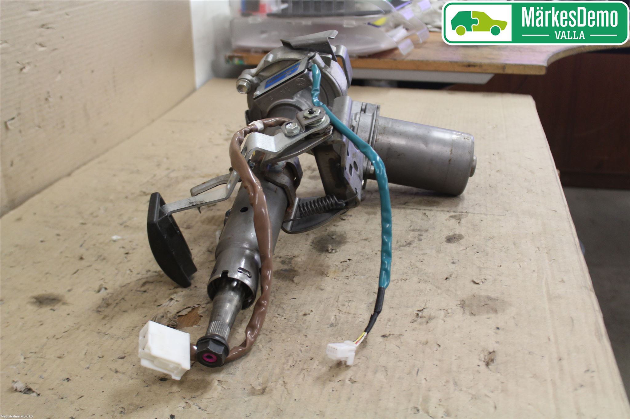 Toyota PRIUS NWH20 04-08 Rattakselaggregat Innebygd Servo