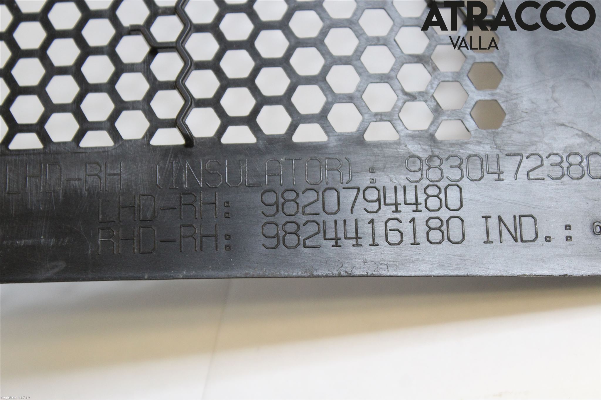 Peugeot 208/E-208 20- Visker Deksel-Grill-Under Frr
