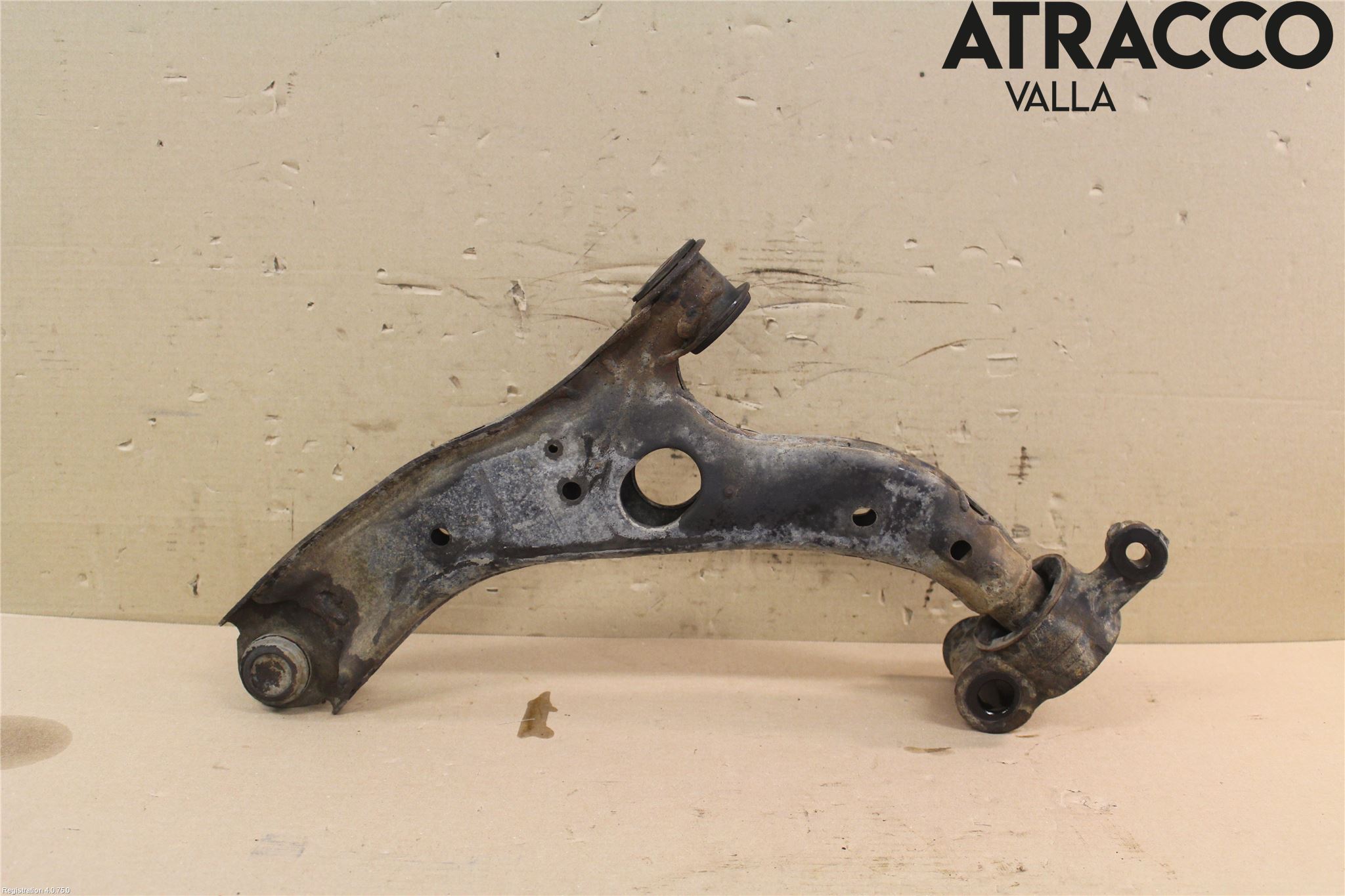Mazda 3 III 14-19 Bærearm Foran Høyre Nedre