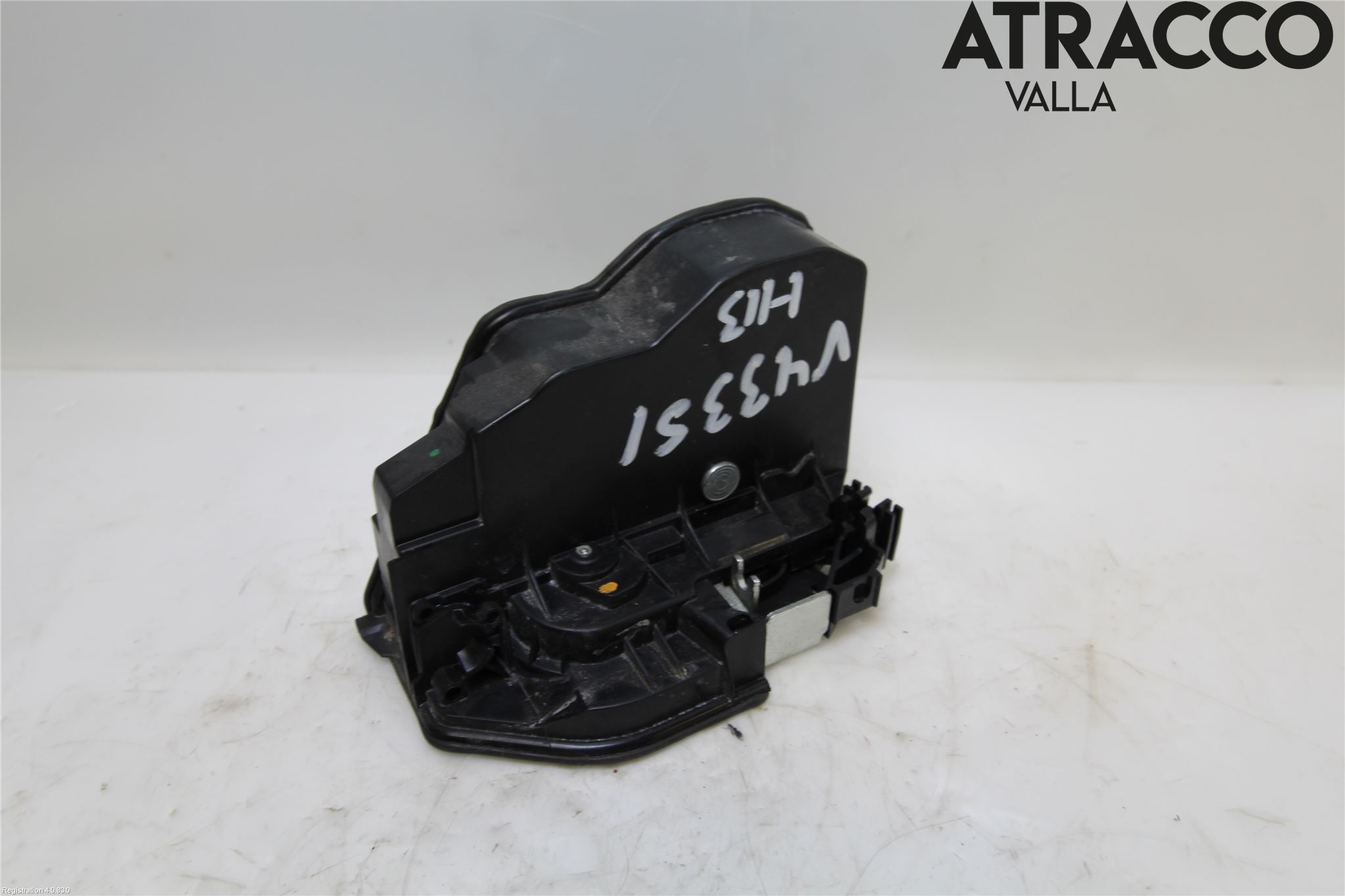 BMW 3 F30/F31/F80 12-19 Dørlås - Låsekasse