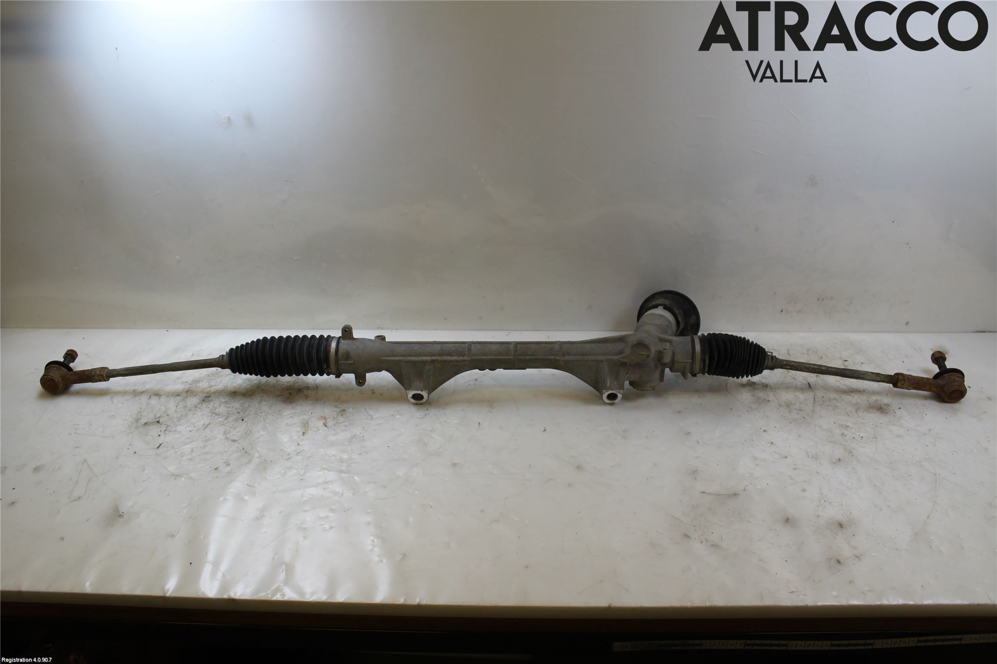Mitsubishi OUTLANDER 13-21 Servo Snekke - Tannstang