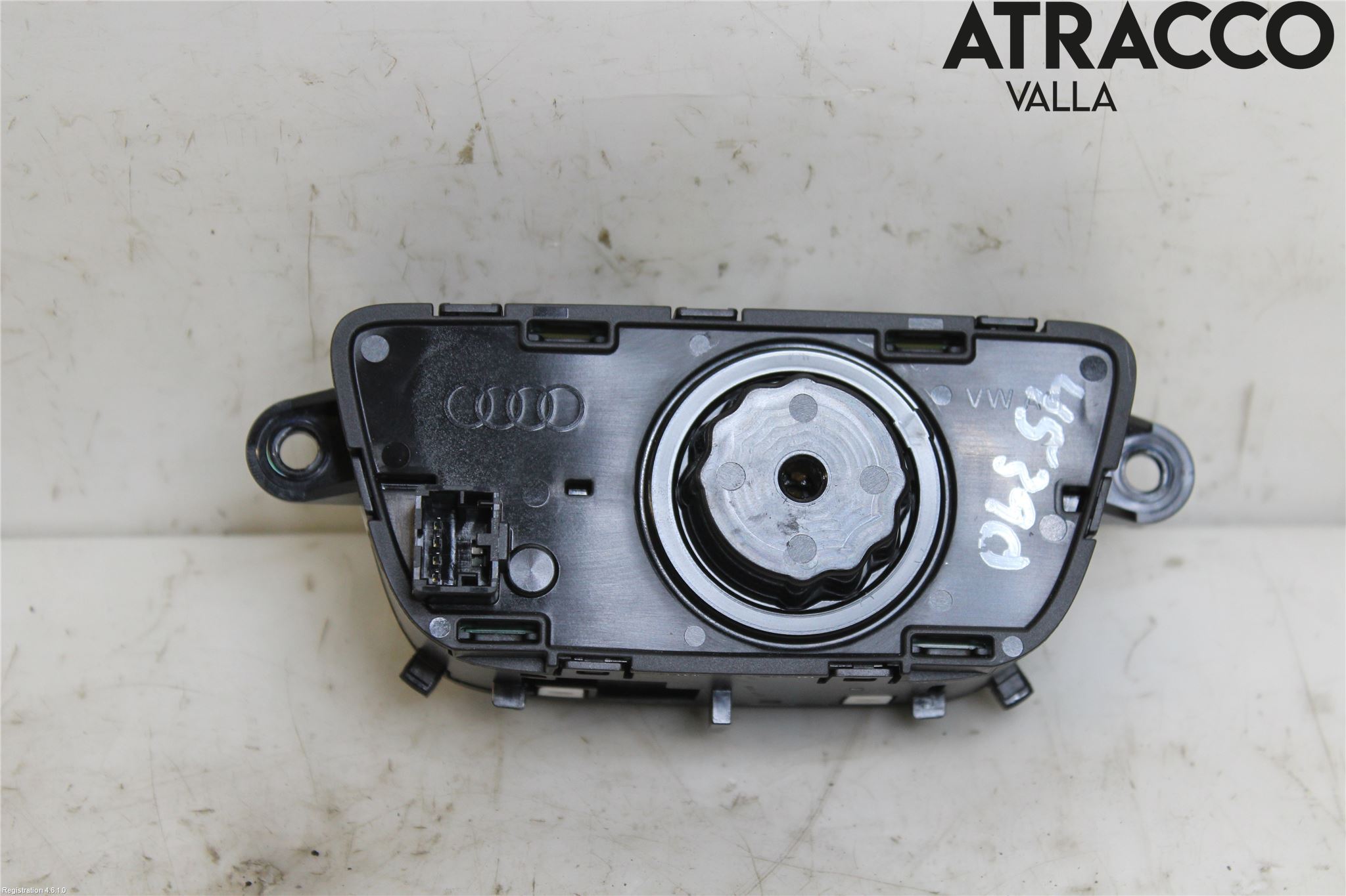 Audi A4/S4 B9 16-19 Bryter Hovedlys