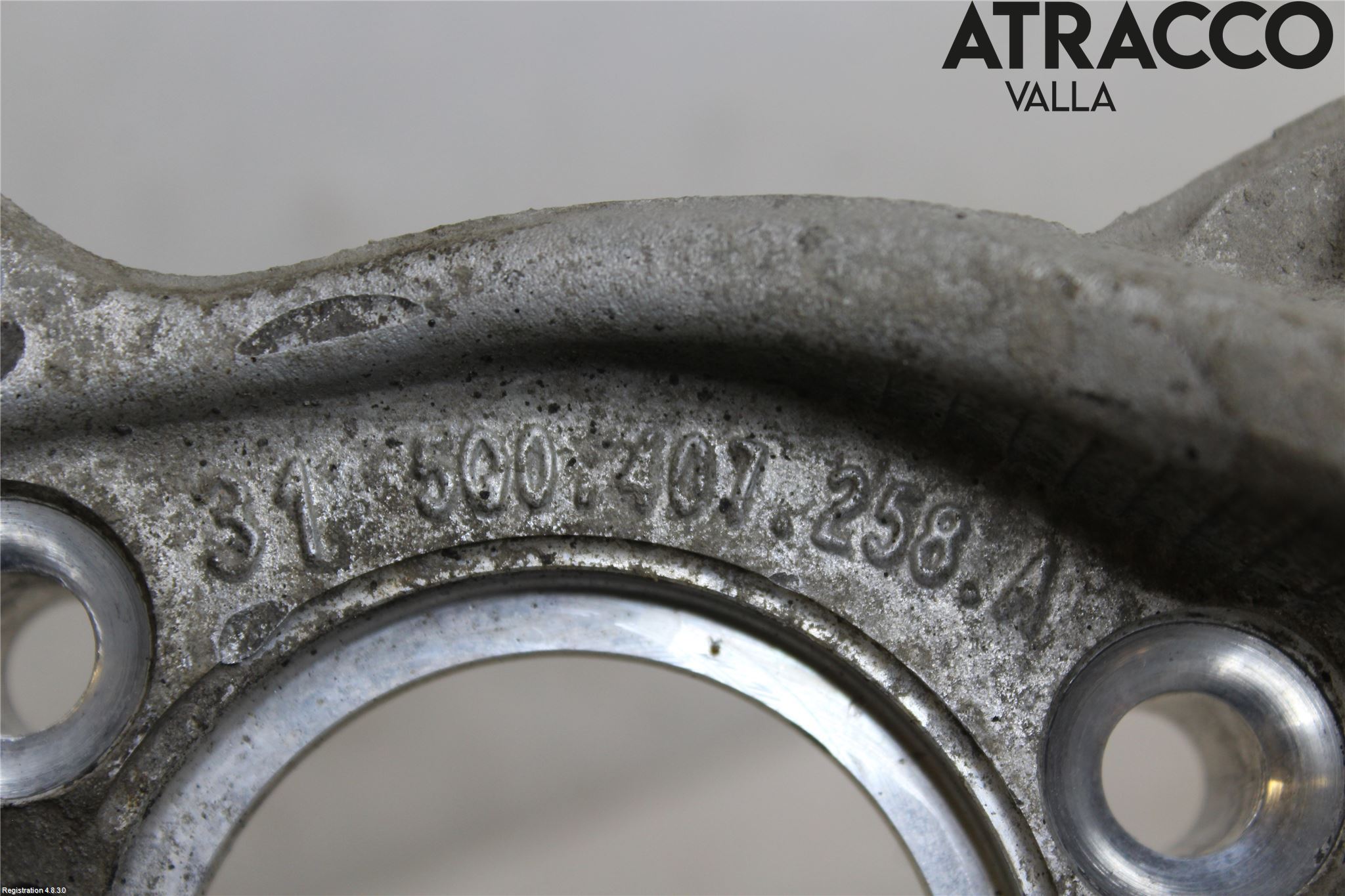 Volkswagen VW T-ROC 18- Spindel Hf