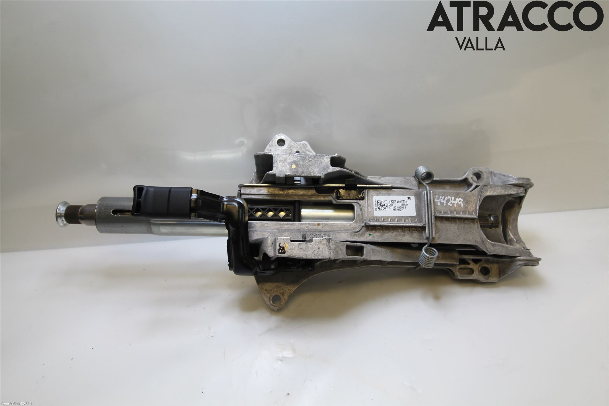 Mercedes-Benz MB E-KLASS (W213) 16-23 Rattakselaggregat Justerbart