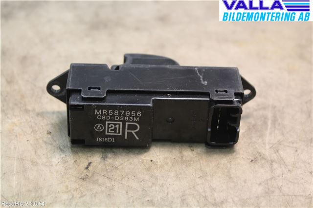 Mitsubishi L200 06-15 Bryter Vindusheis