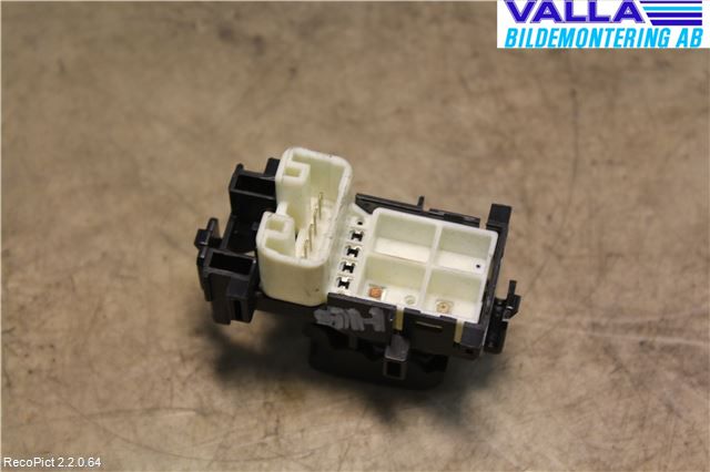 Toyota AURIS 07-09 Bryter Vindusheis