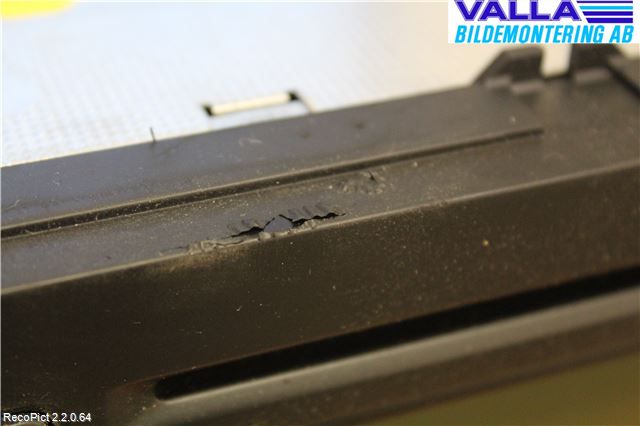Volkswagen VW GOLF V 04-09 Stereo Radio Med Cd