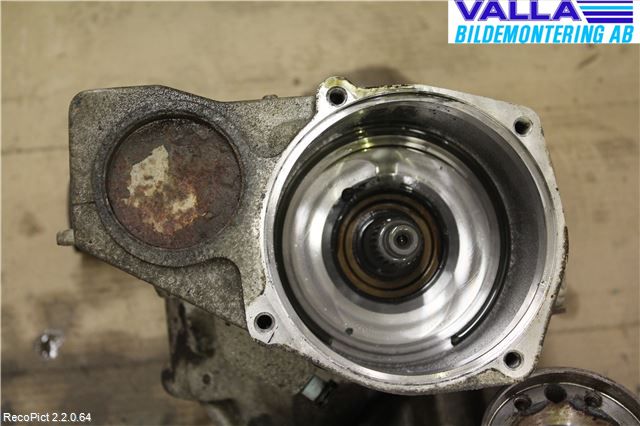 Volvo XC70 01-04 Bakaksel Kardang Bak -Diff