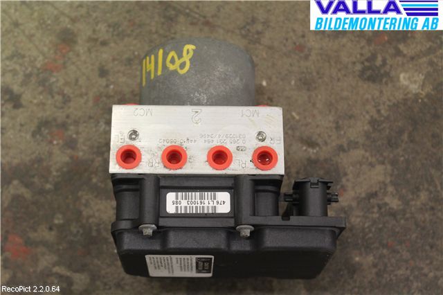 Toyota AVENSIS 03-06 Abs Hydraulikkaggregat