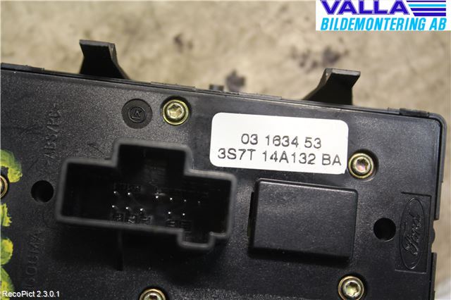 Ford MONDEO     01-06 Bryter Vindusheis