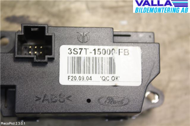 Ford MONDEO     01-06 Instr Klokke