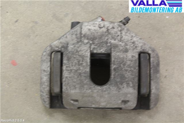BMW 7 E65/66    00-08 Bremsecaliper Foran Høyre