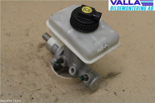 Toyota AURIS 10-12 Brems Hovedsylinder