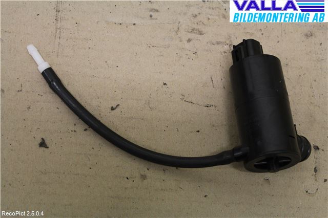 Toyota AURIS 10-12 Spylerpumpe Bakluke