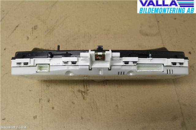 Toyota COROLLA 02-07 Instr Kombinert
