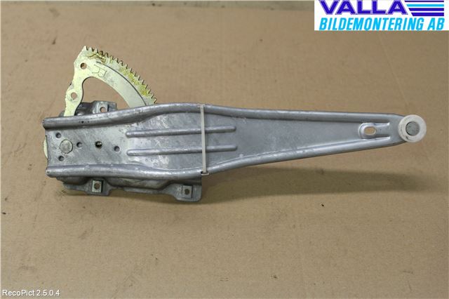 Toyota COROLLA 02-07 Vindusheis