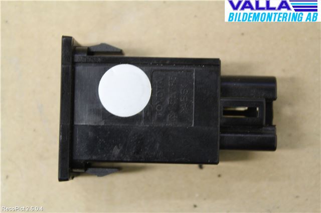 Toyota AVENSIS 03-06 Bryter Drivstoff Tankluke
