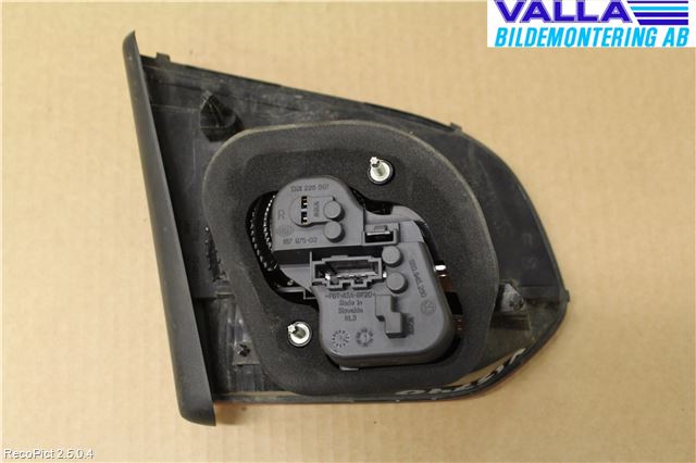 Volkswagen VW GOLF VI 09-13 Baklykt Høyre  På Luke(Indre)