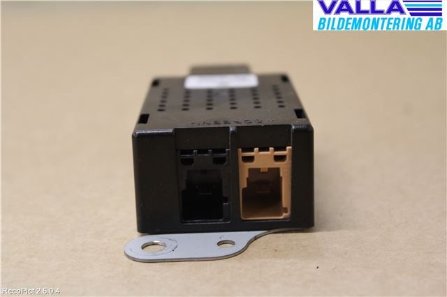 Volkswagen VW GOLF VI 09-13 Stereo Antenneforsterker