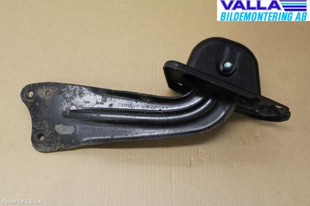 Volkswagen VW GOLF V 04-09 Bærearm Bak Venstre