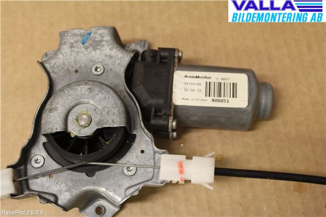 Nissan NAVARA 05-16 Vindusheis El Komp