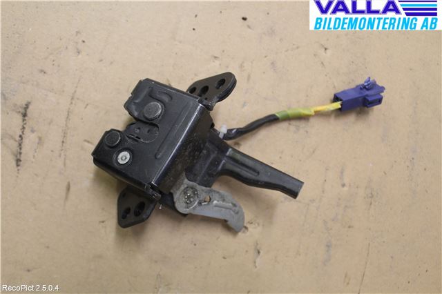 Toyota YARIS XP90 06-11 Bakluke-Lokk Låsekasse