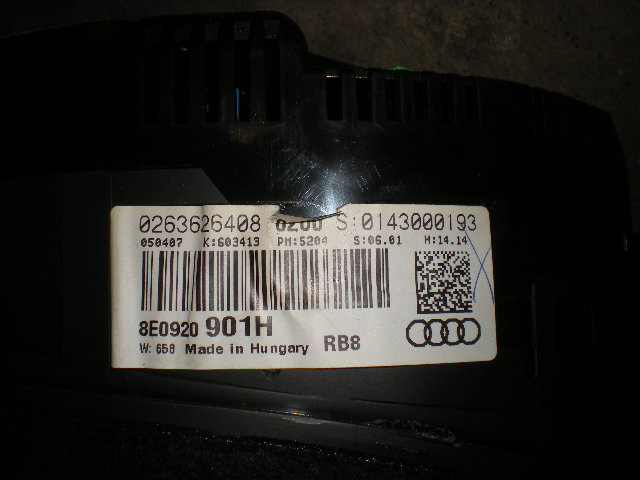 Audi A4/S4 05-07 Instr Kombinert