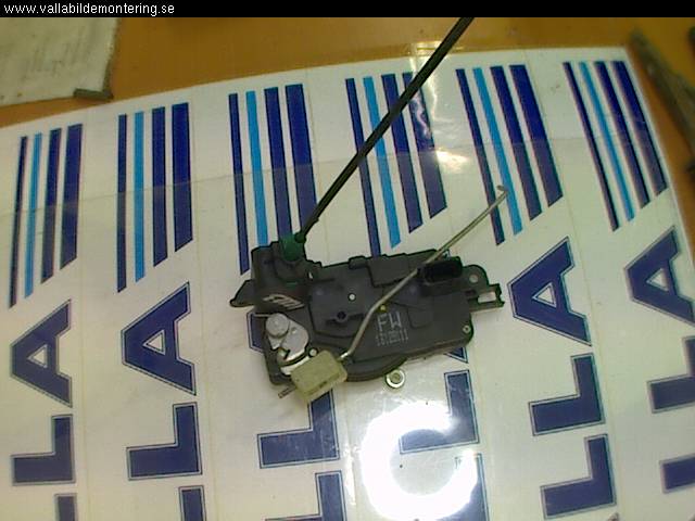 Opel ASTRA H 04-12 Dørlås - Låsekasse