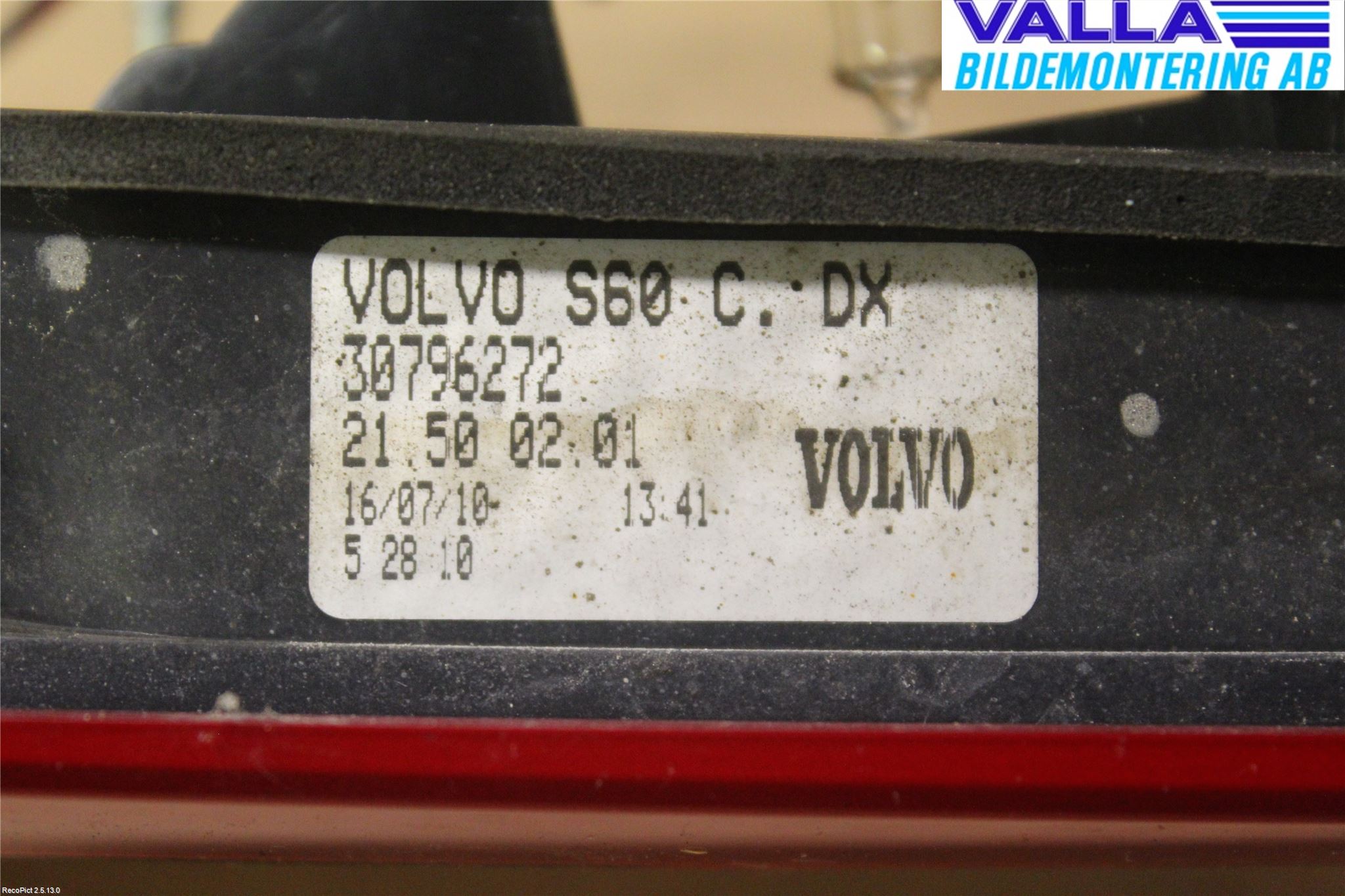 Volvo S60 11-13 Baklykt Høyre  På Luke(Indre)