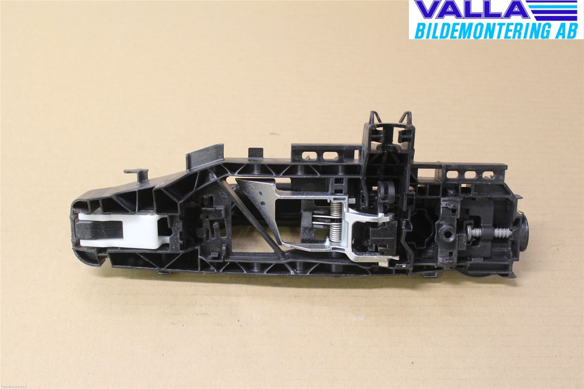 Mercedes-Benz MB C-KLASS (W205) 14-21 Dørhandtak Ytre Venstre